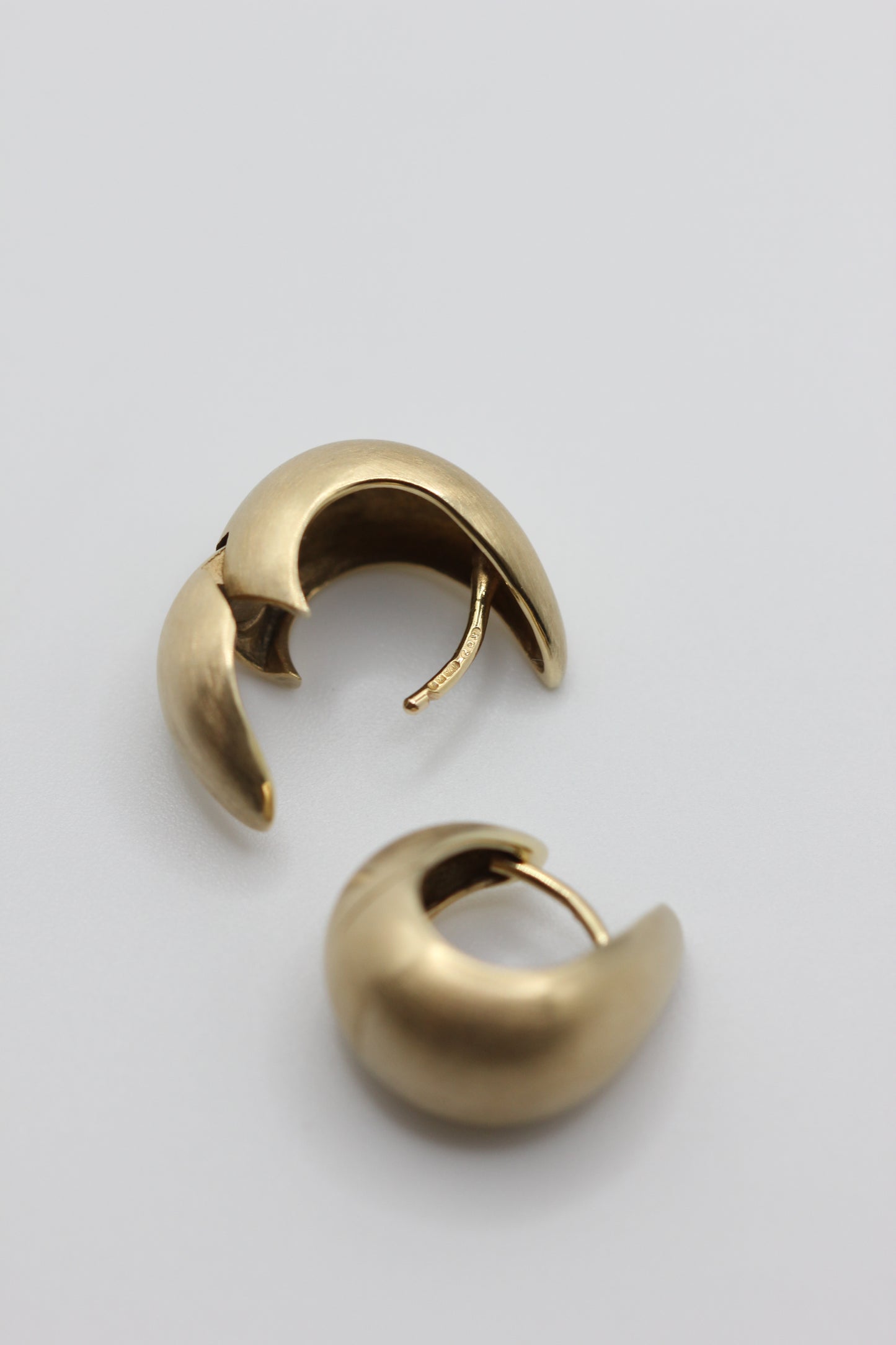 Gold earrings