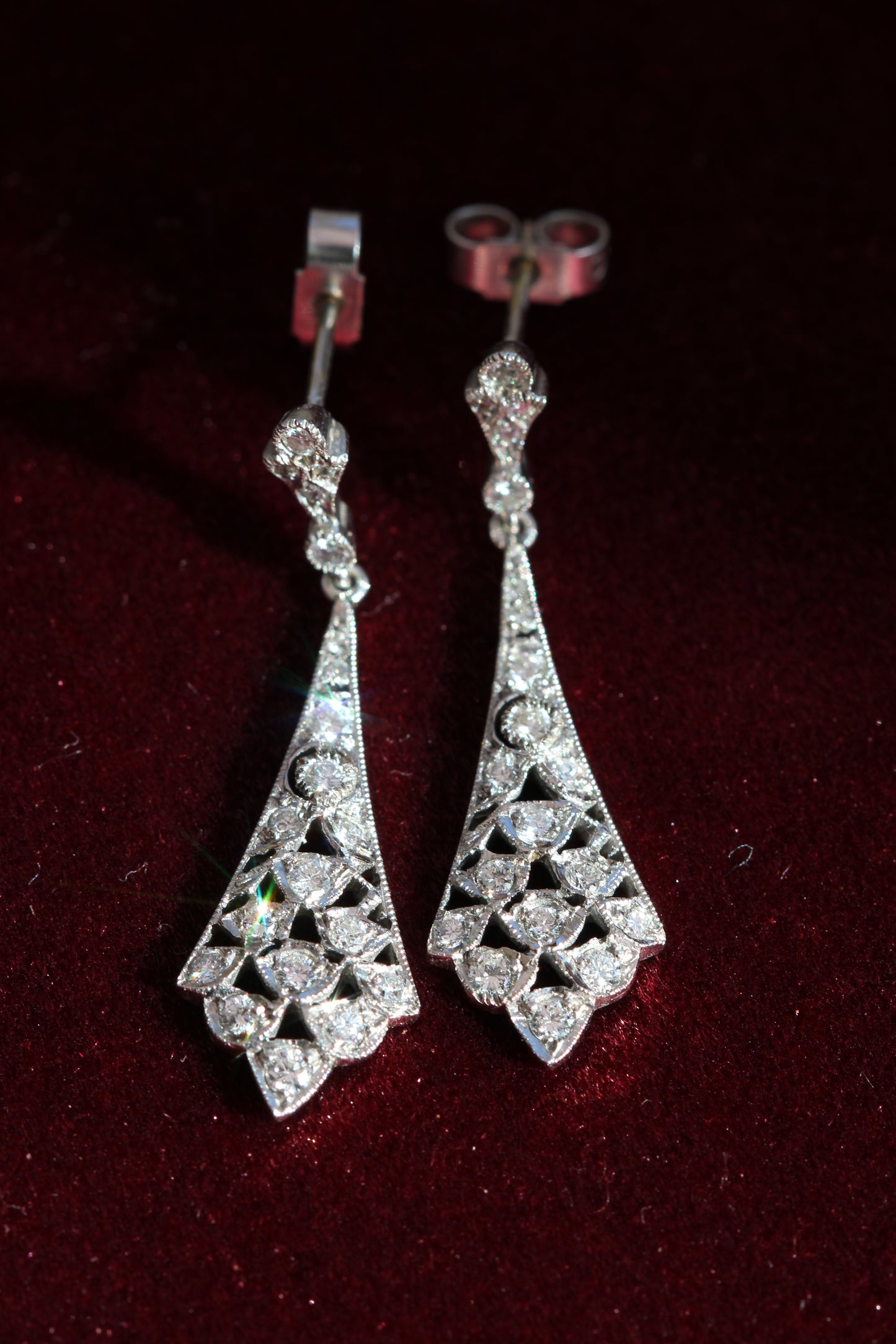 Chandelier earrings