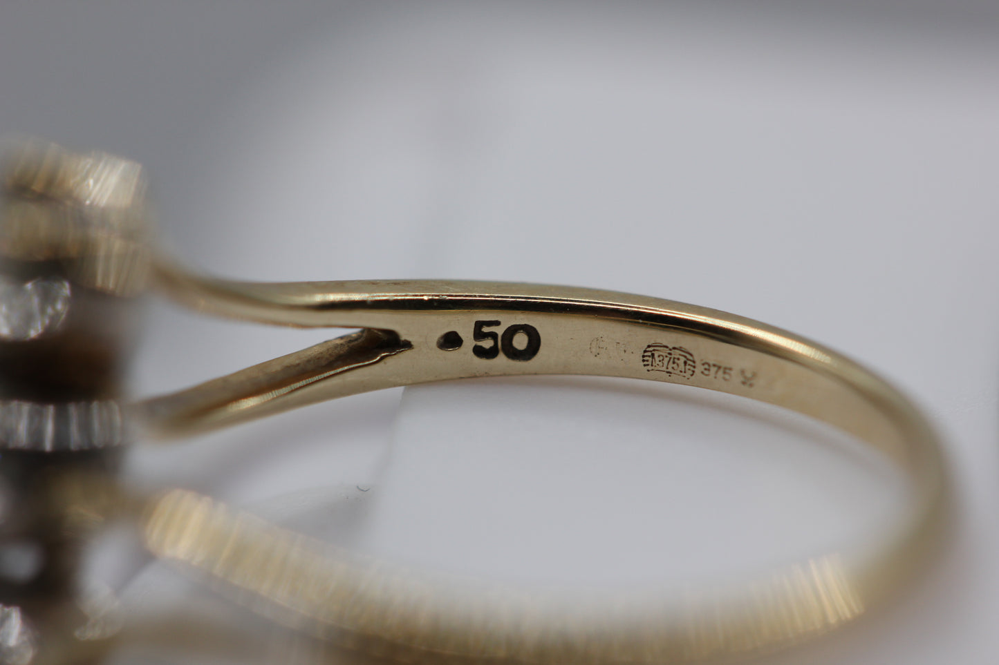 Diamond ring
