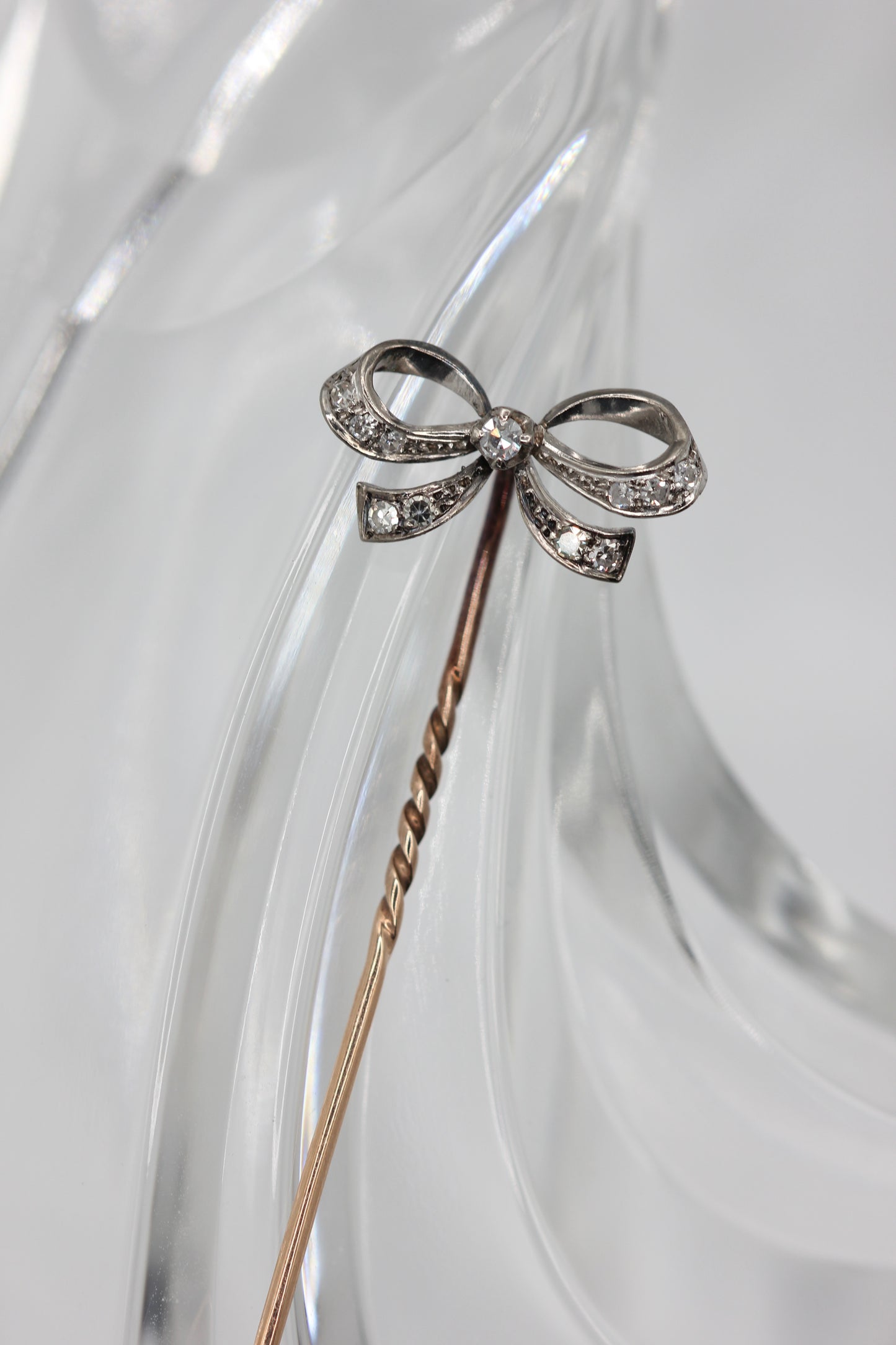 Diamond bow pin