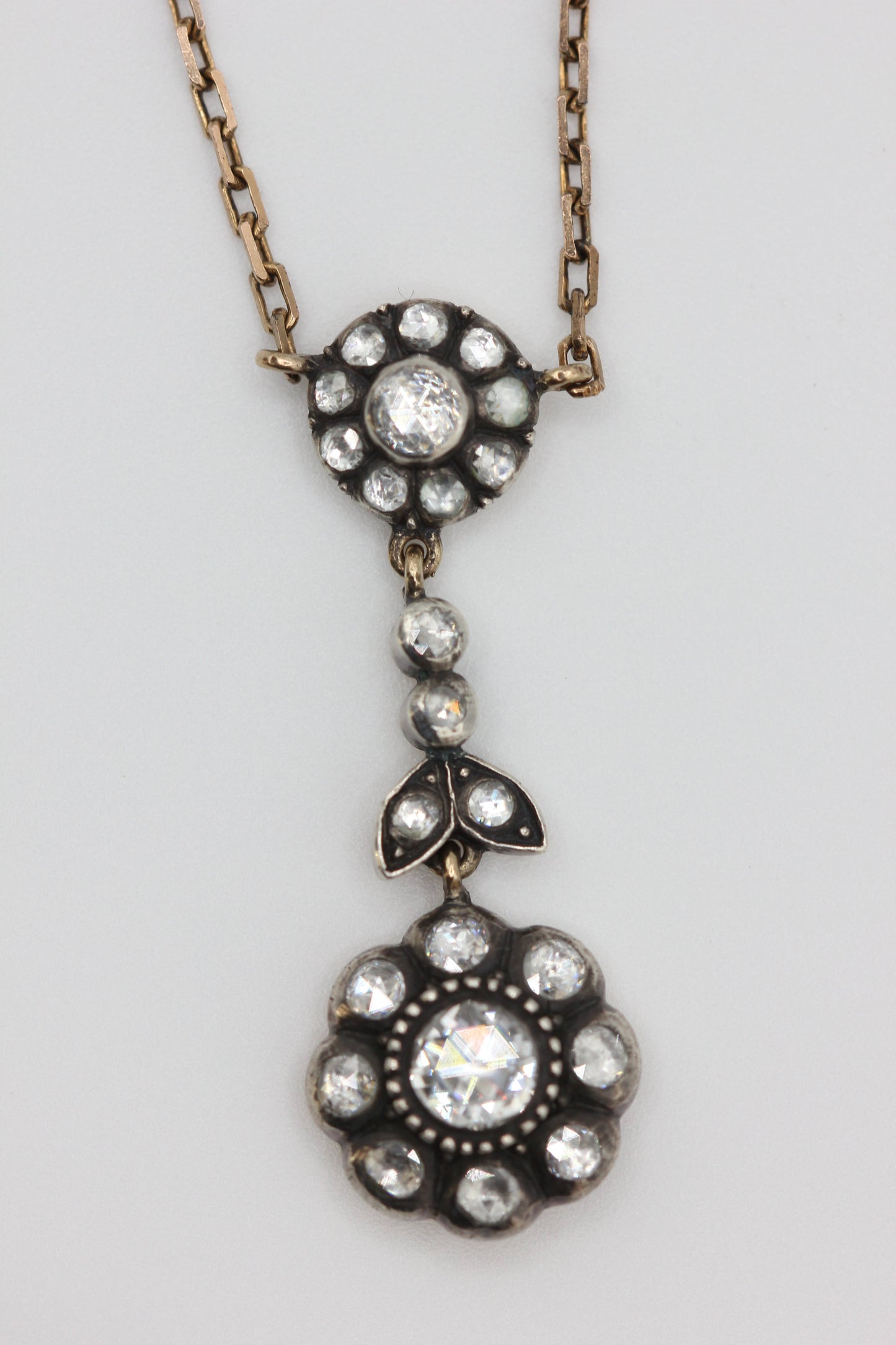 Flower necklace
