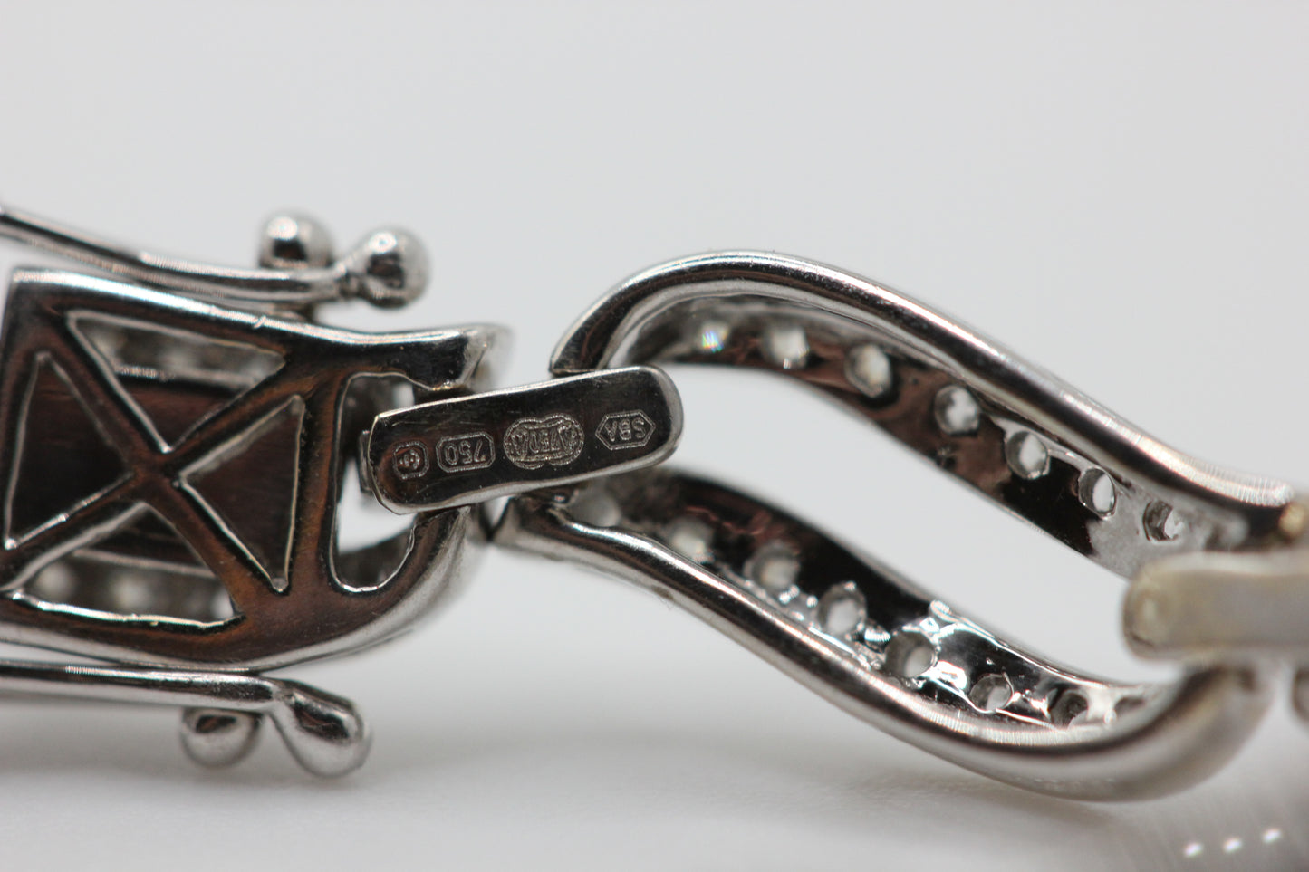 Diamond bracelet
