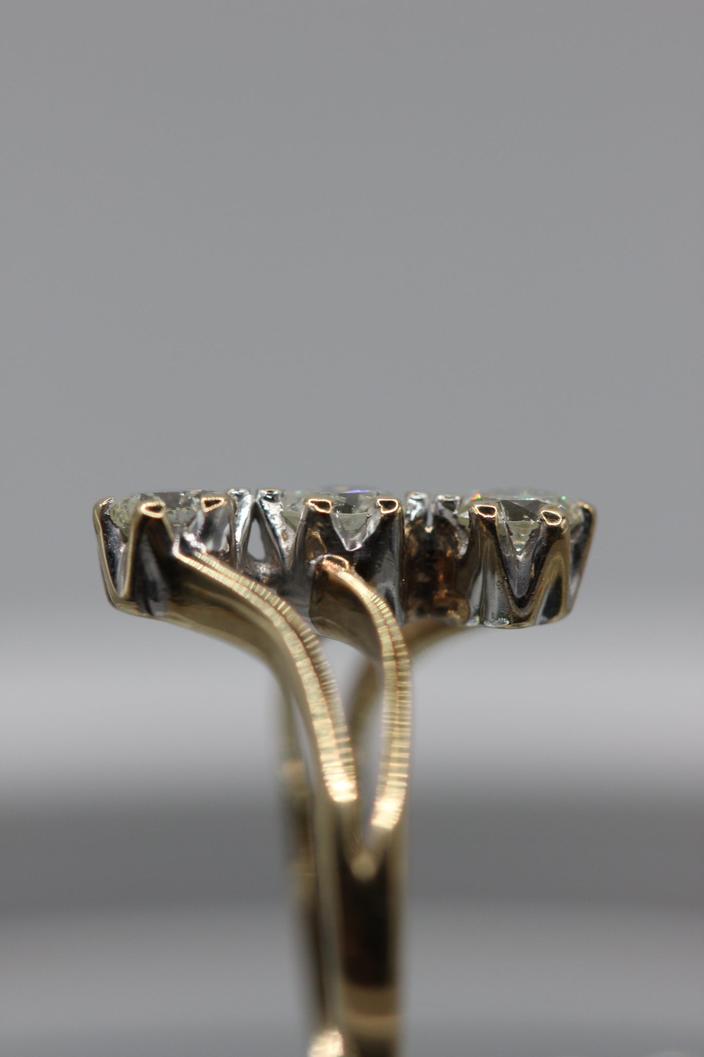 Diamond ring