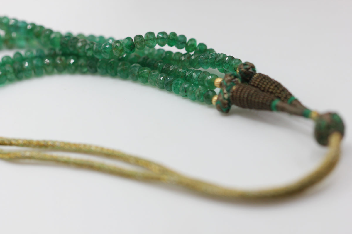 Emerald bead necklace