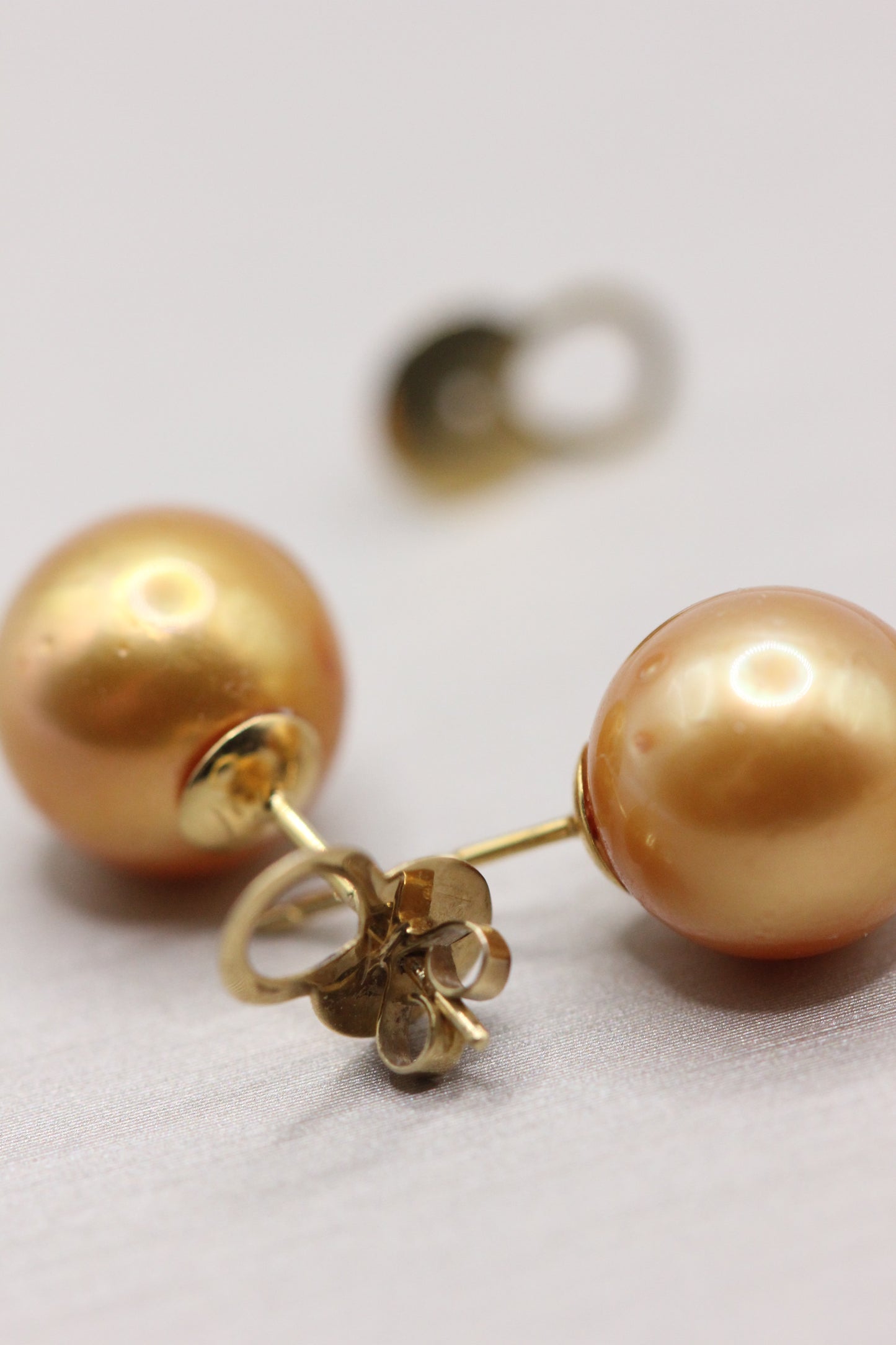 Gold south sea pearls