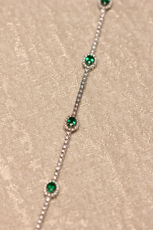 Diamond and emerald bracelet