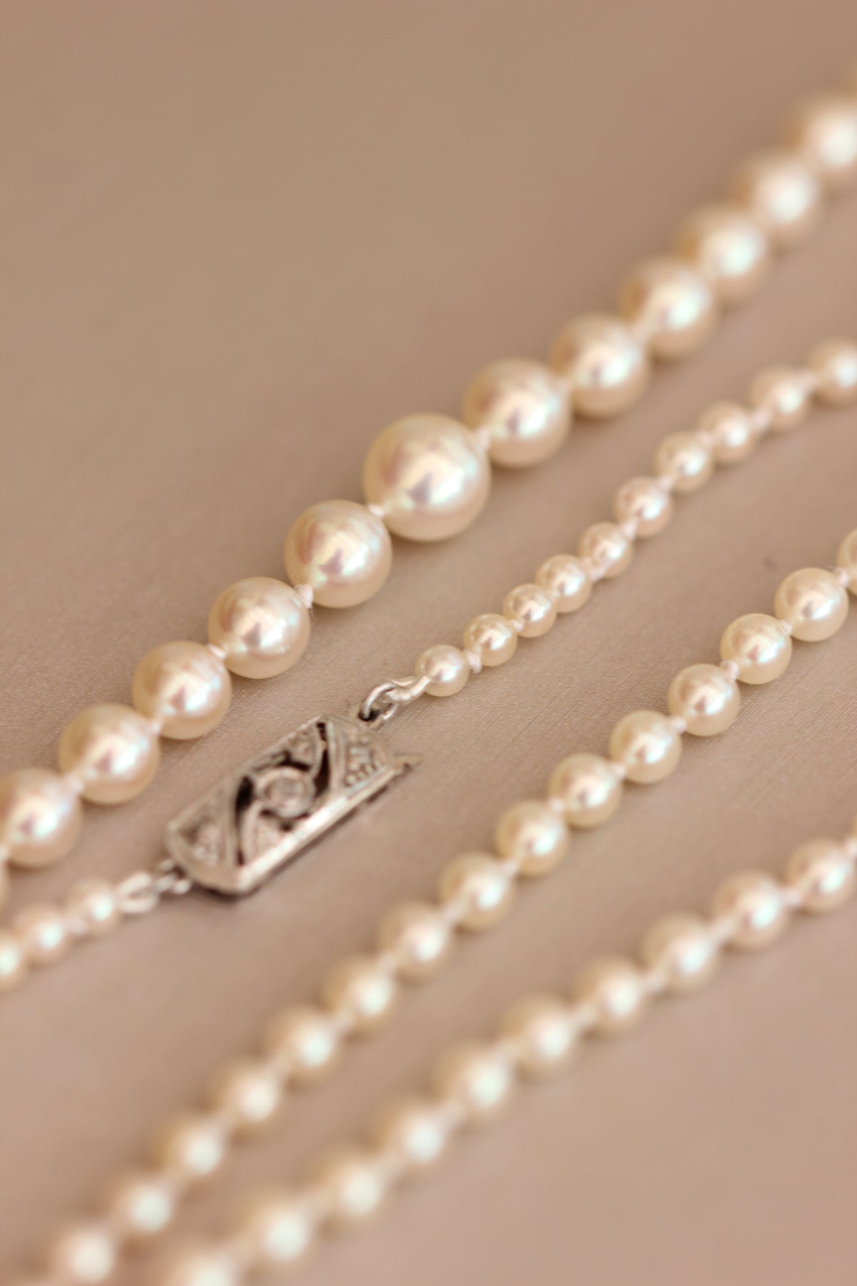 Matinee Pearl necklace