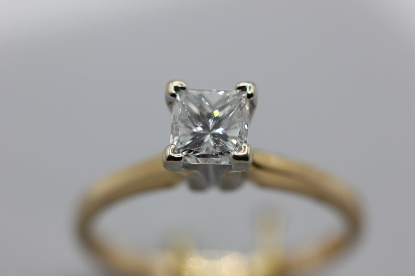 Diamond solitaire ring