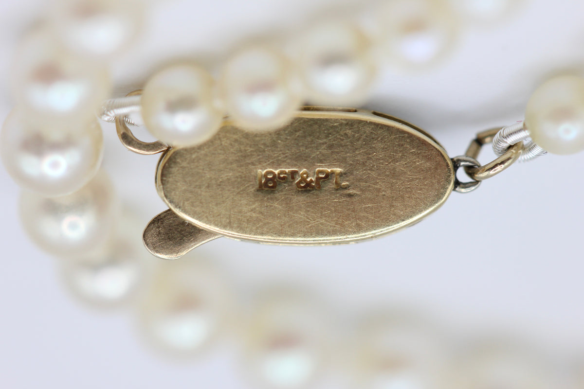 Pearl choker