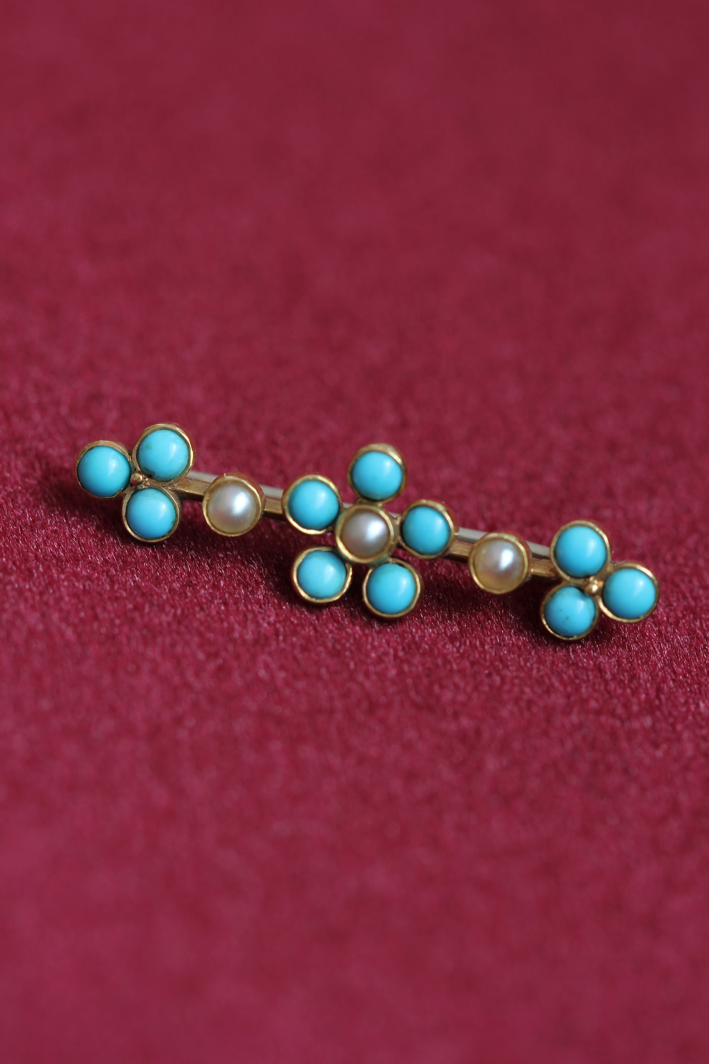 Turquoise bar brooch