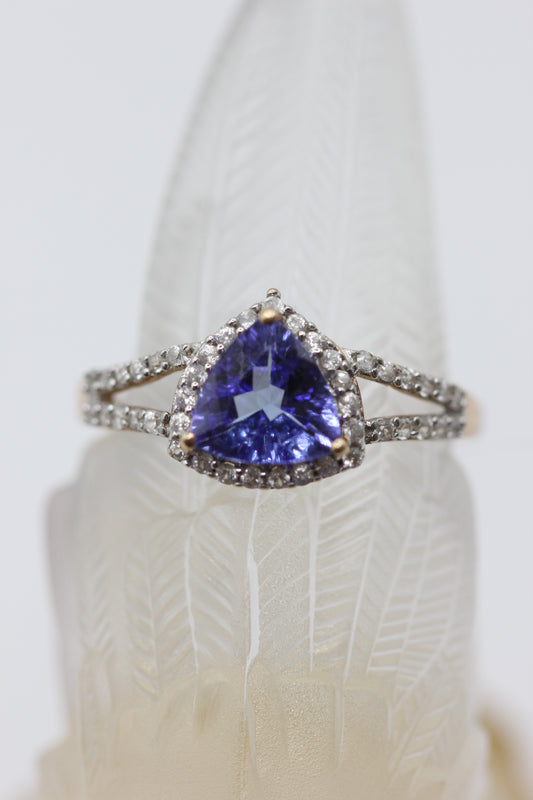 Dress ring