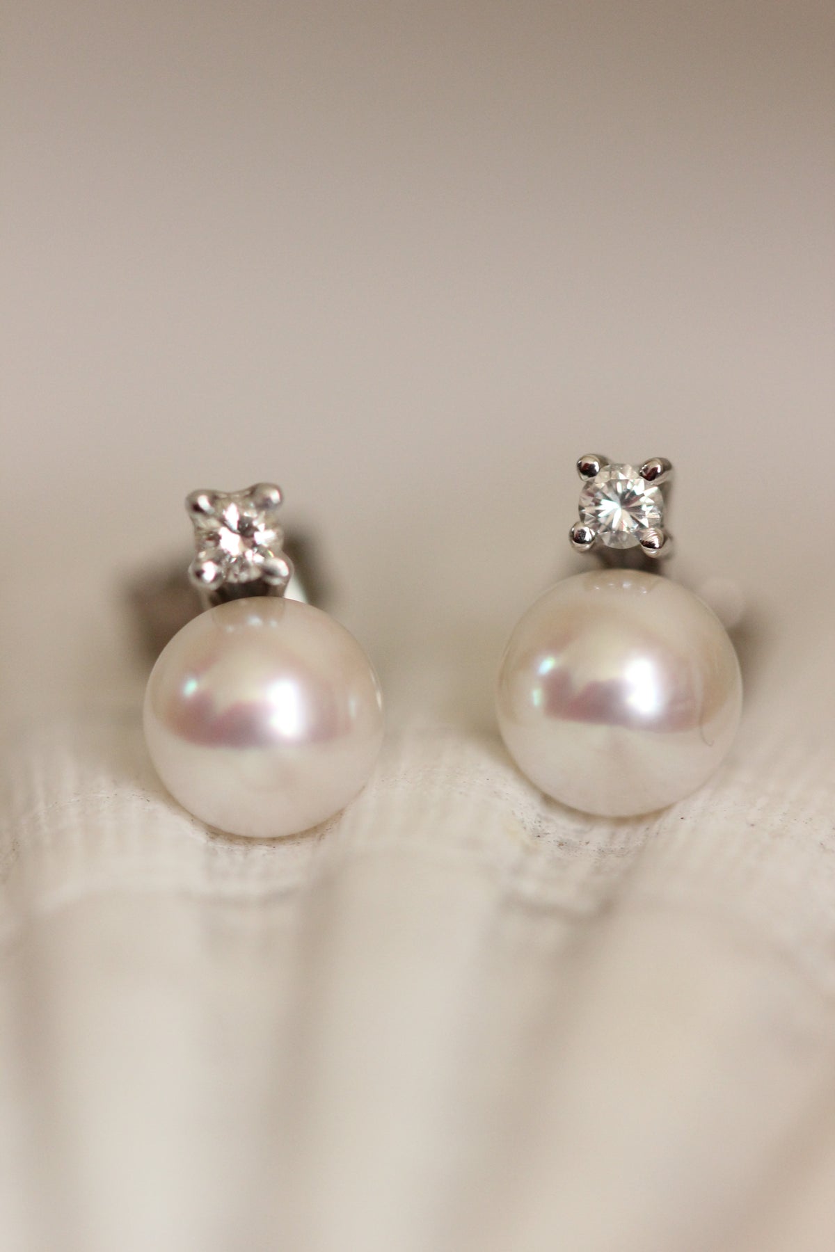 Akoya pearls and white sapphire earrings