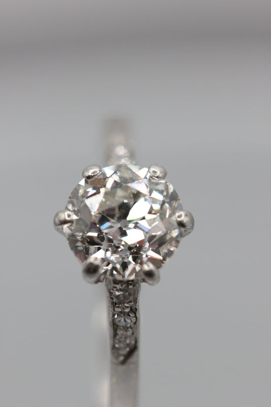 Diamond solitaire ring