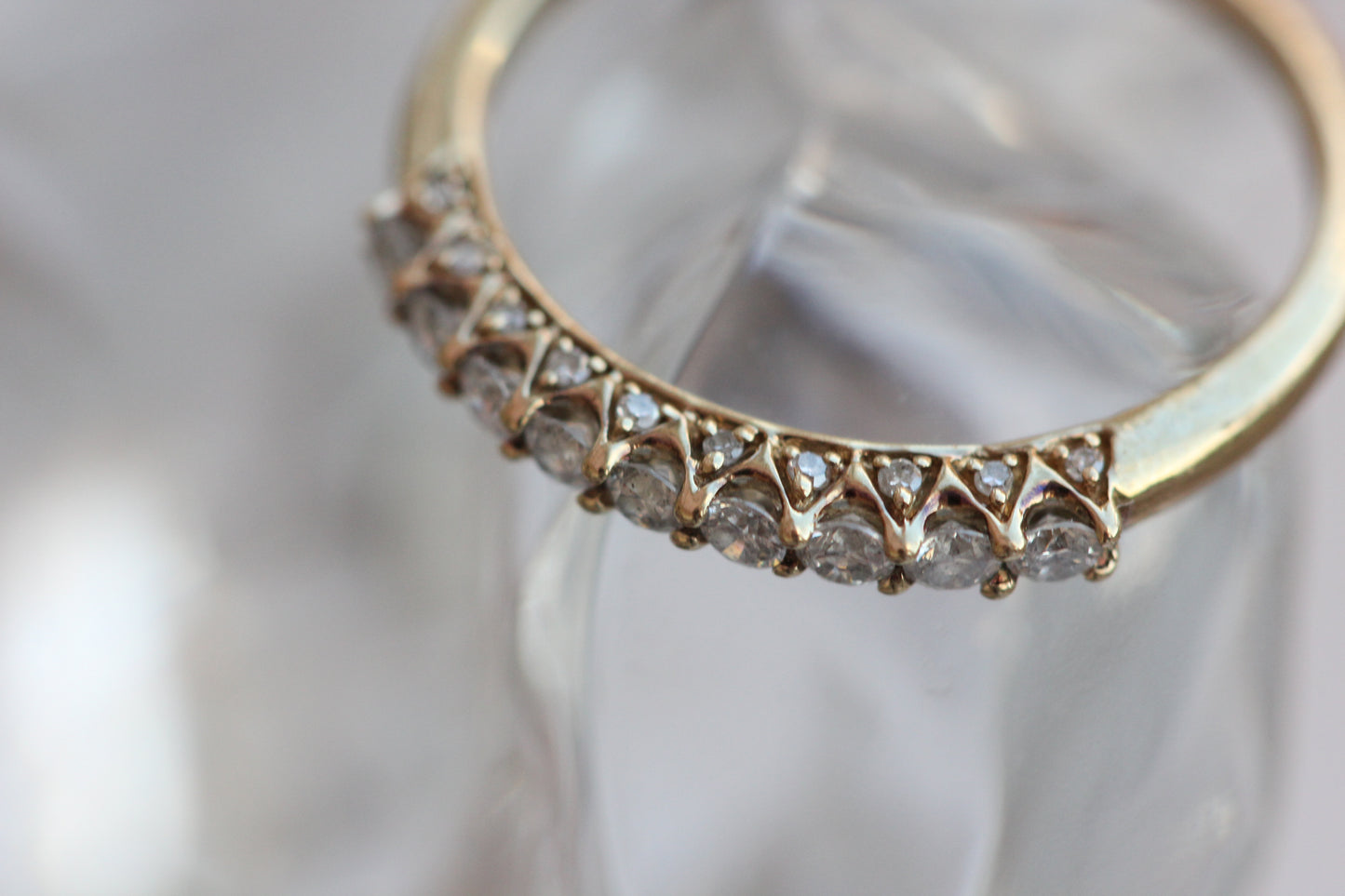 Half eternity ring