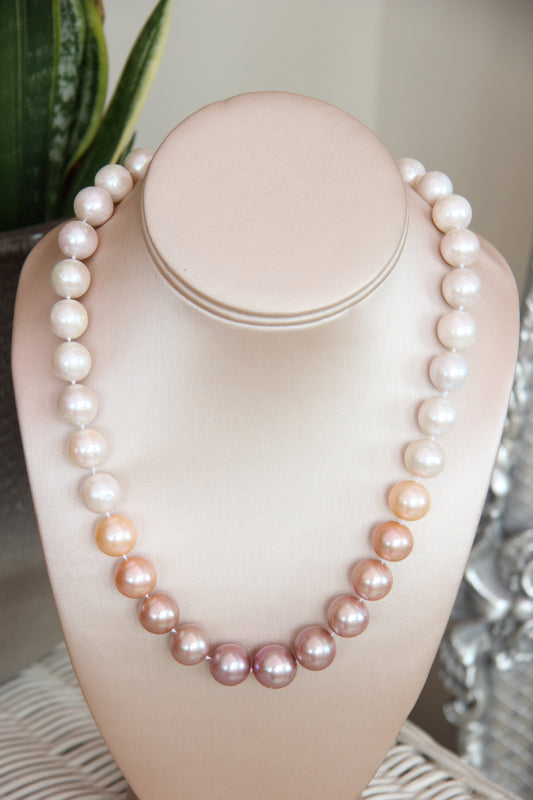 Matinee Pearl strand