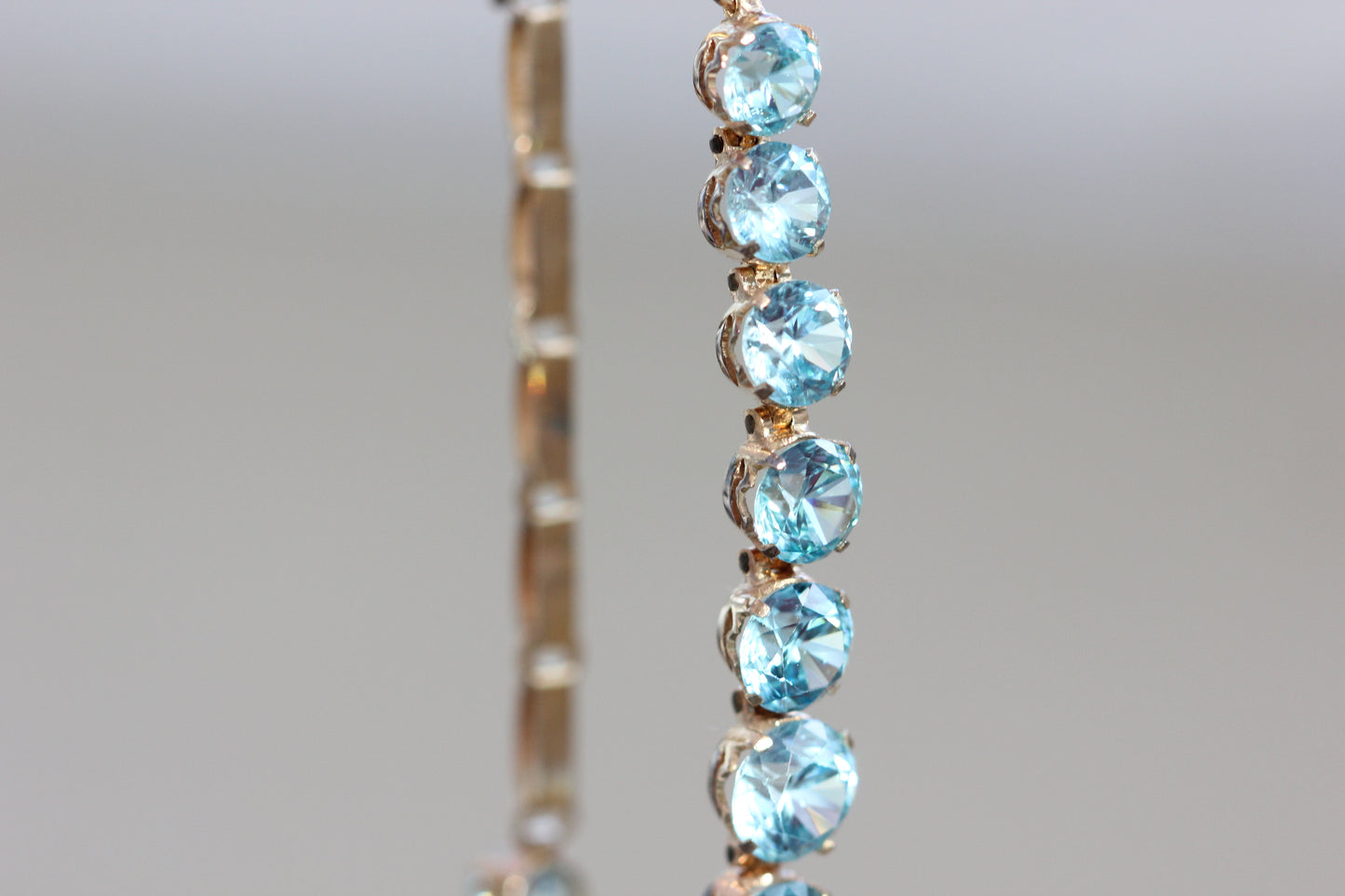 Zircon bracelet