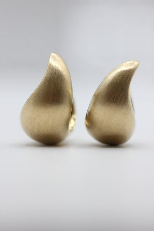 Gold earrings