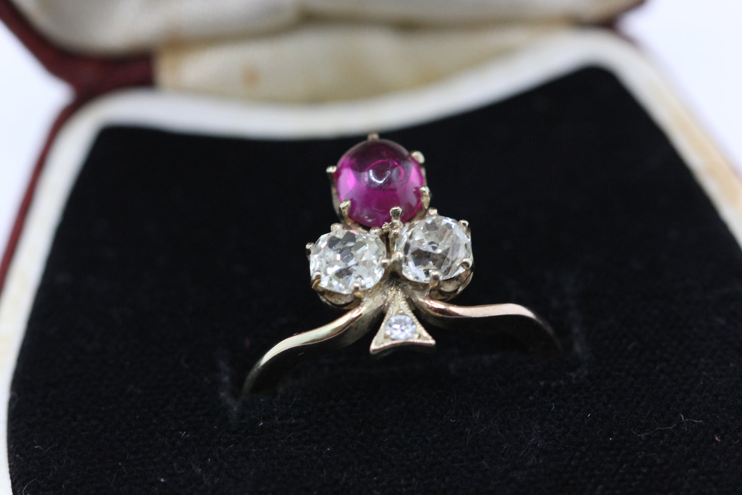 Antique clover ring