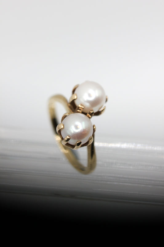 Pearl ring