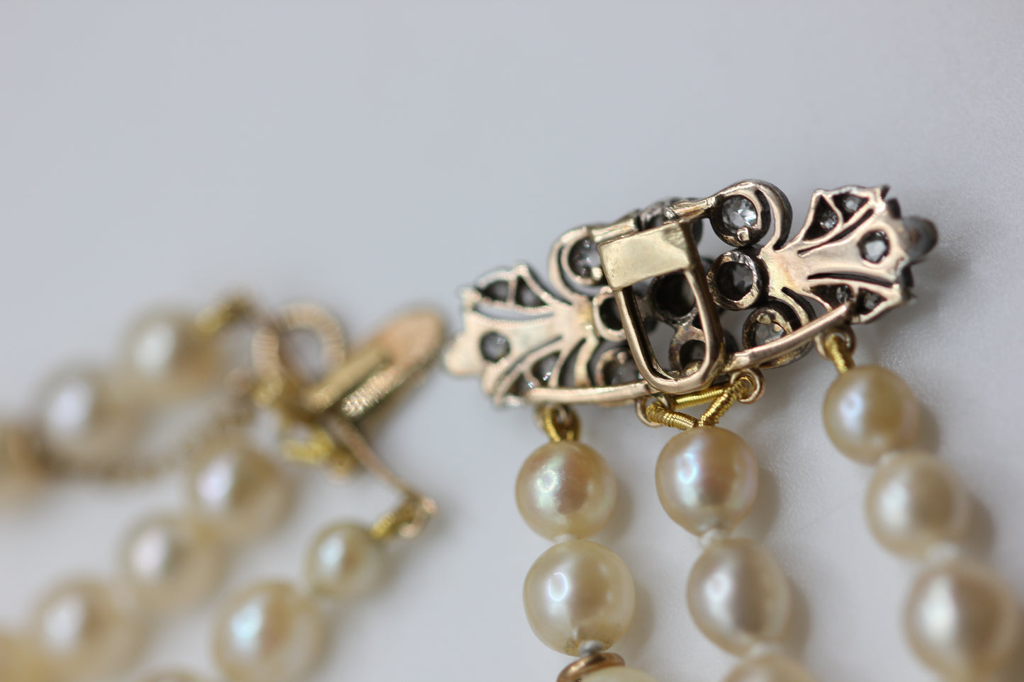 Antique Akoya pearl necklace