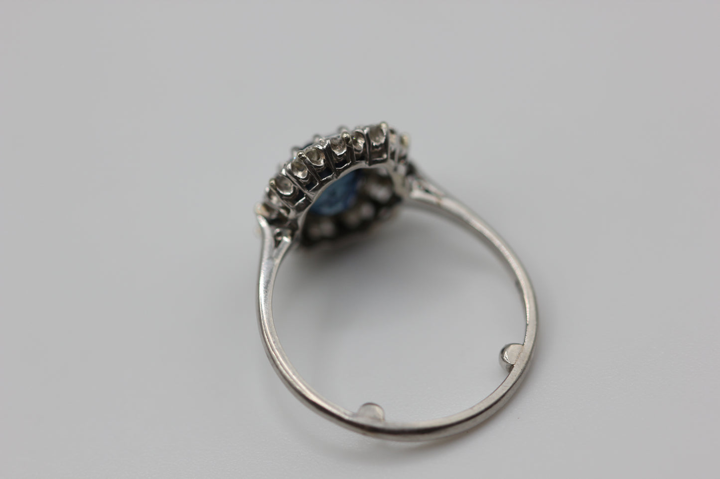 Sapphire cluster ring