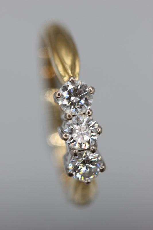 Trilogy ring