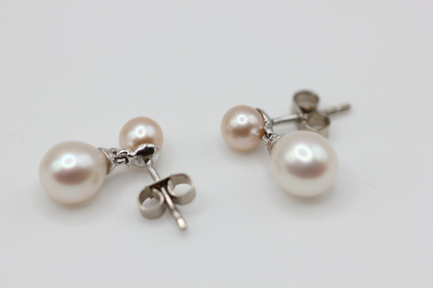 Akoya pearls earrings