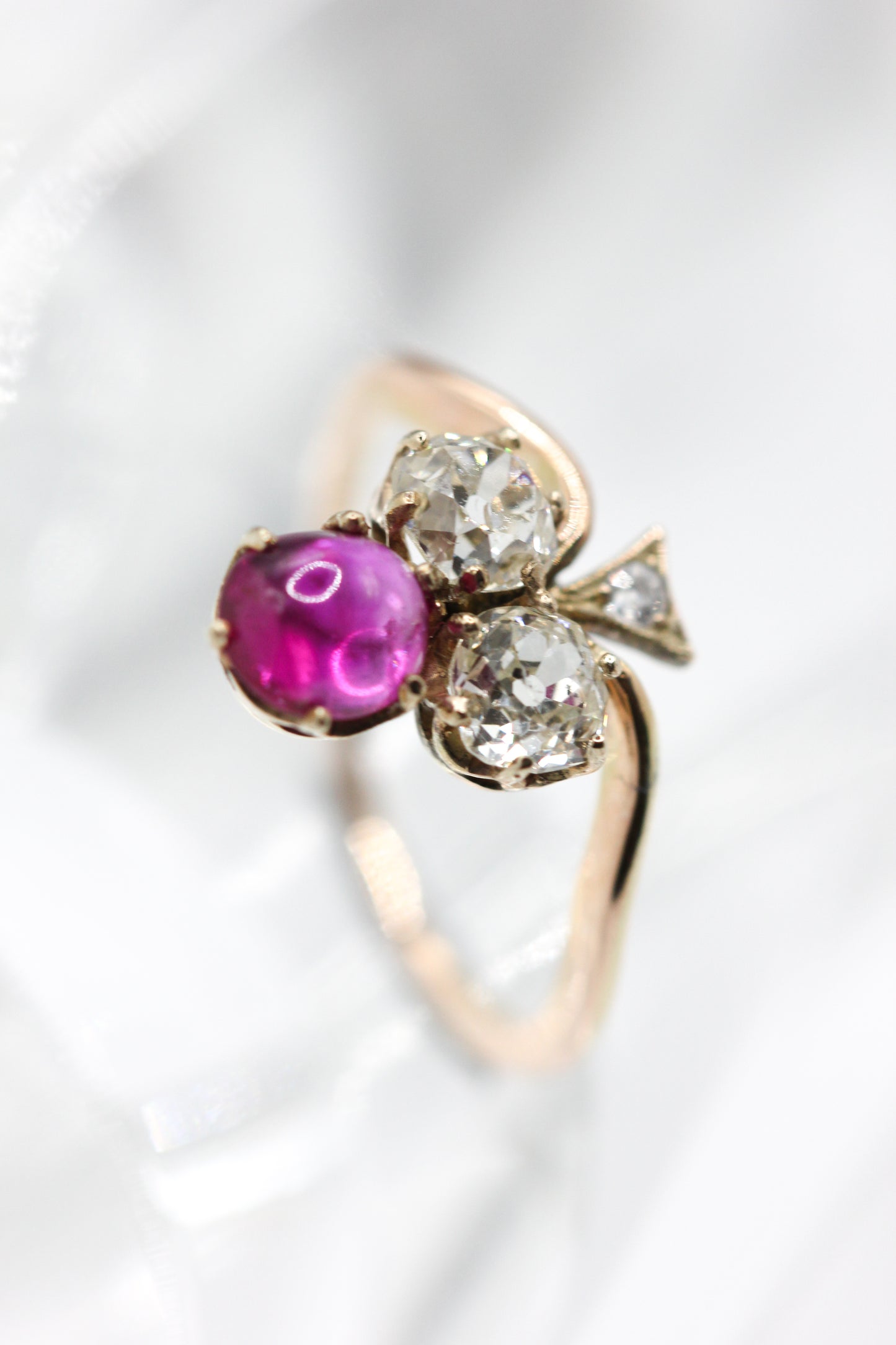 Antique clover ring