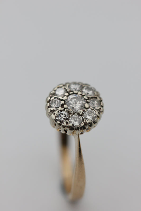 Diamond cluster ring