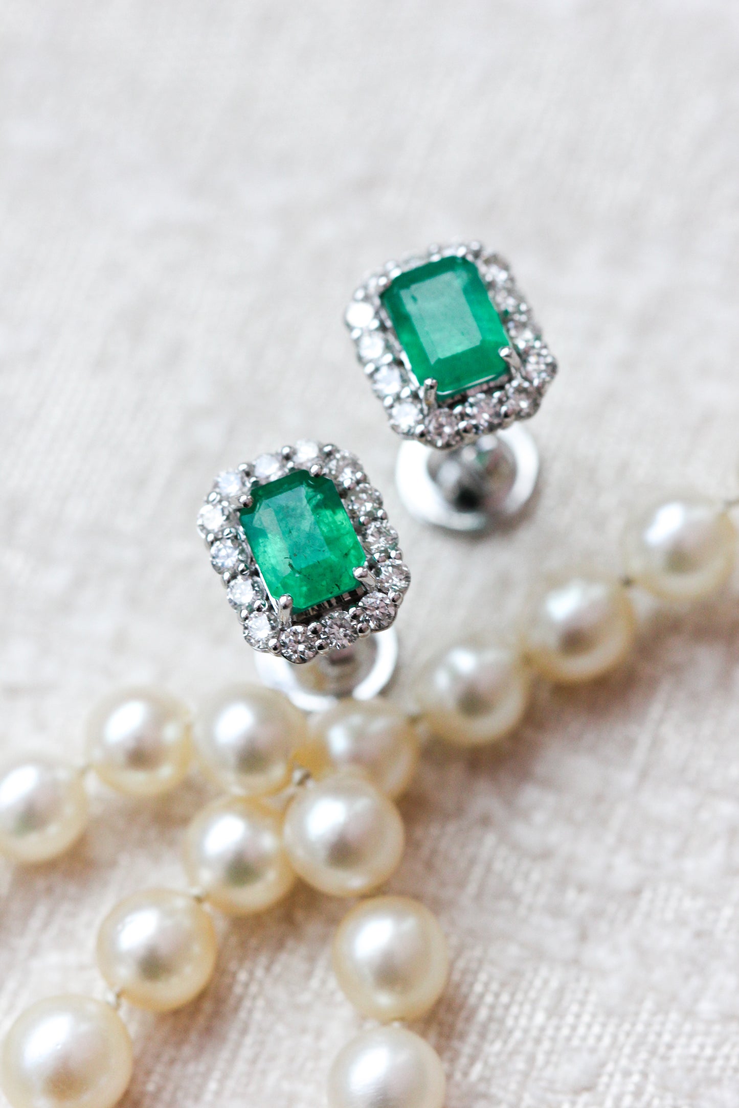 Emerald stud earrings