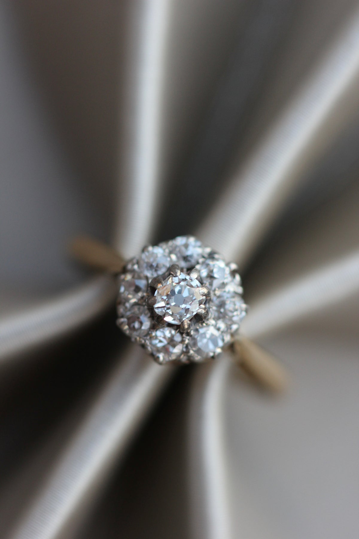 Diamond cluster ring