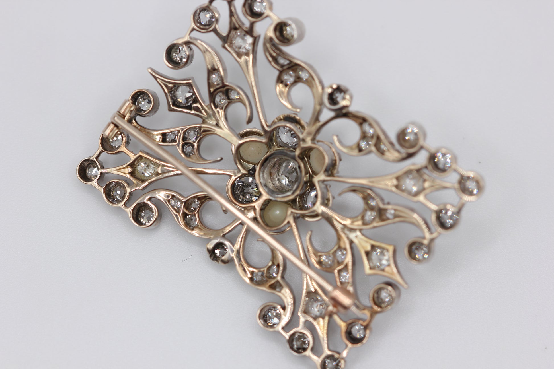 Brooch – JLB JEWELLERY - Main Image
