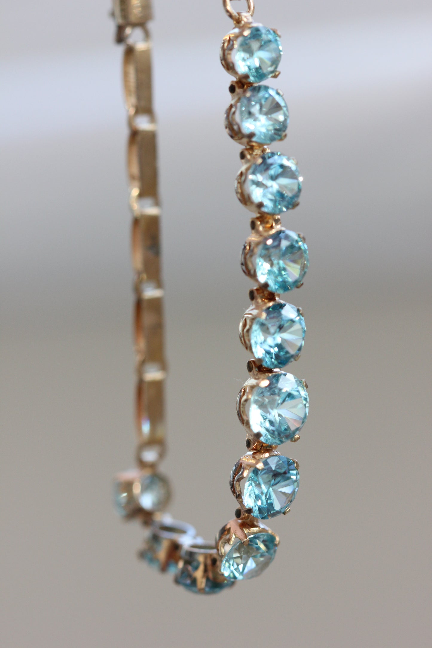 Zircon bracelet