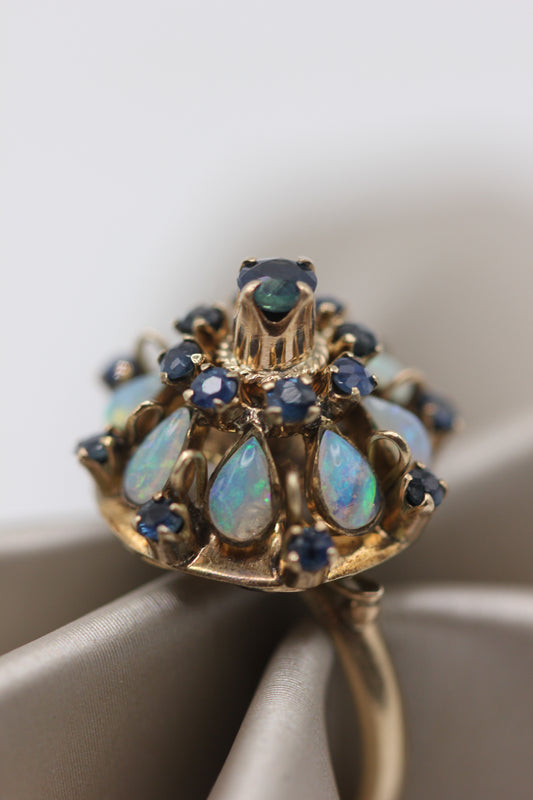 Cocktail ring